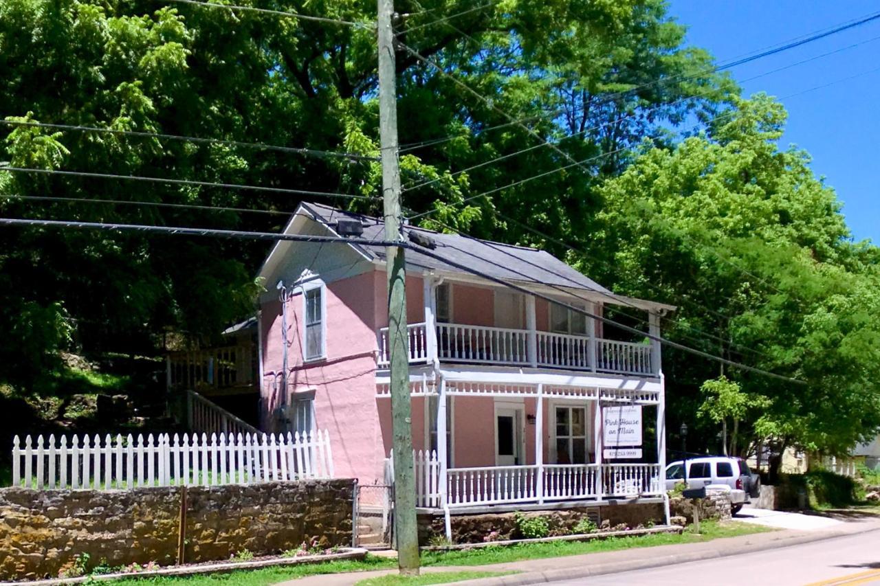 The Pink House On Main - Lower Eureka Springs Exteriér fotografie